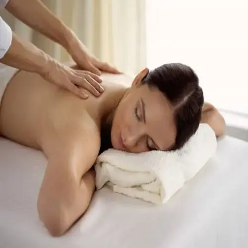 Body to body massage in Taipei — in-room relaxing massage by female therapists